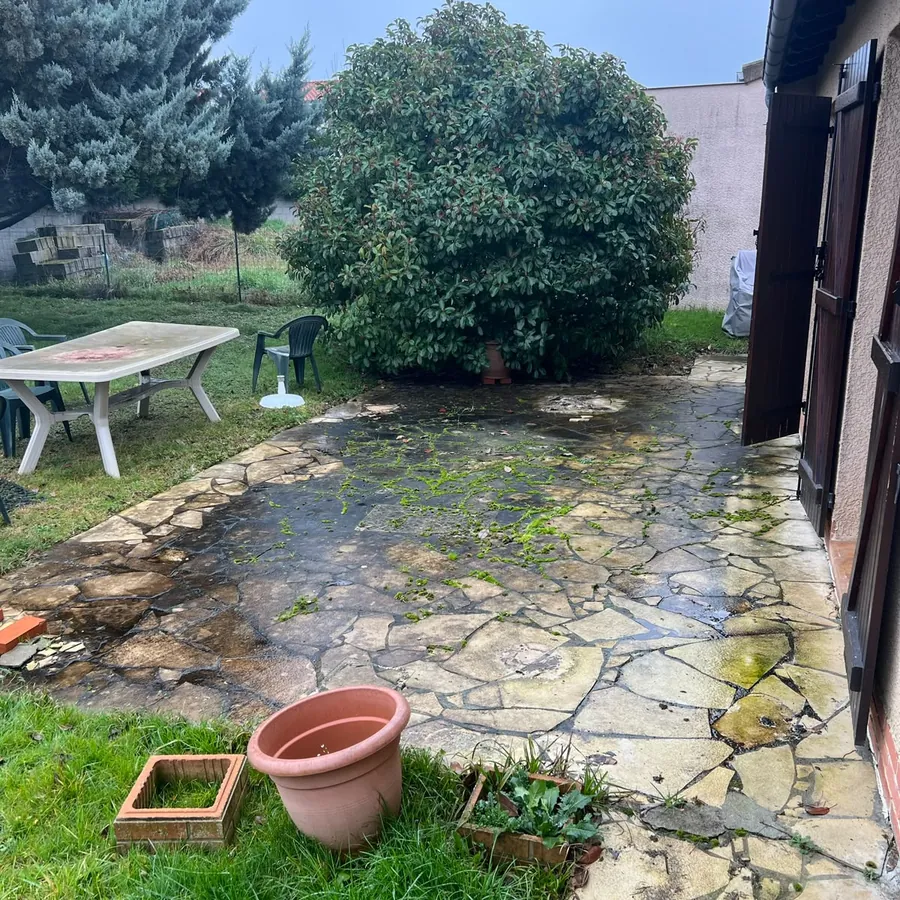 Nettoyage de terrasse — après intervention par M JEAN COUVREUR
